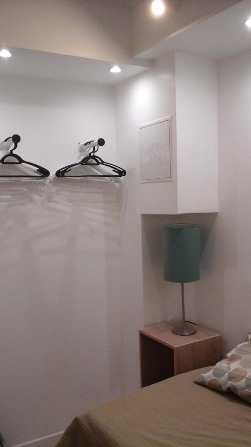 Hotel Kira Uzès Esterno foto
