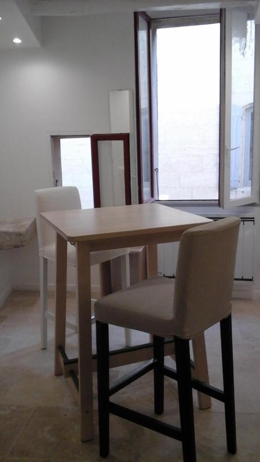 Hotel Kira Uzès Esterno foto